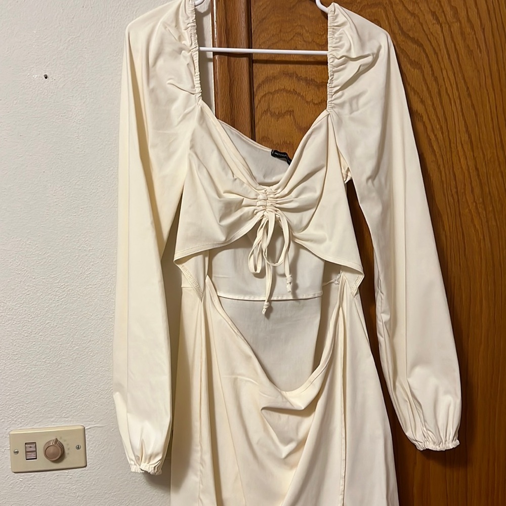 Pretty Little Thing Dress size US 16